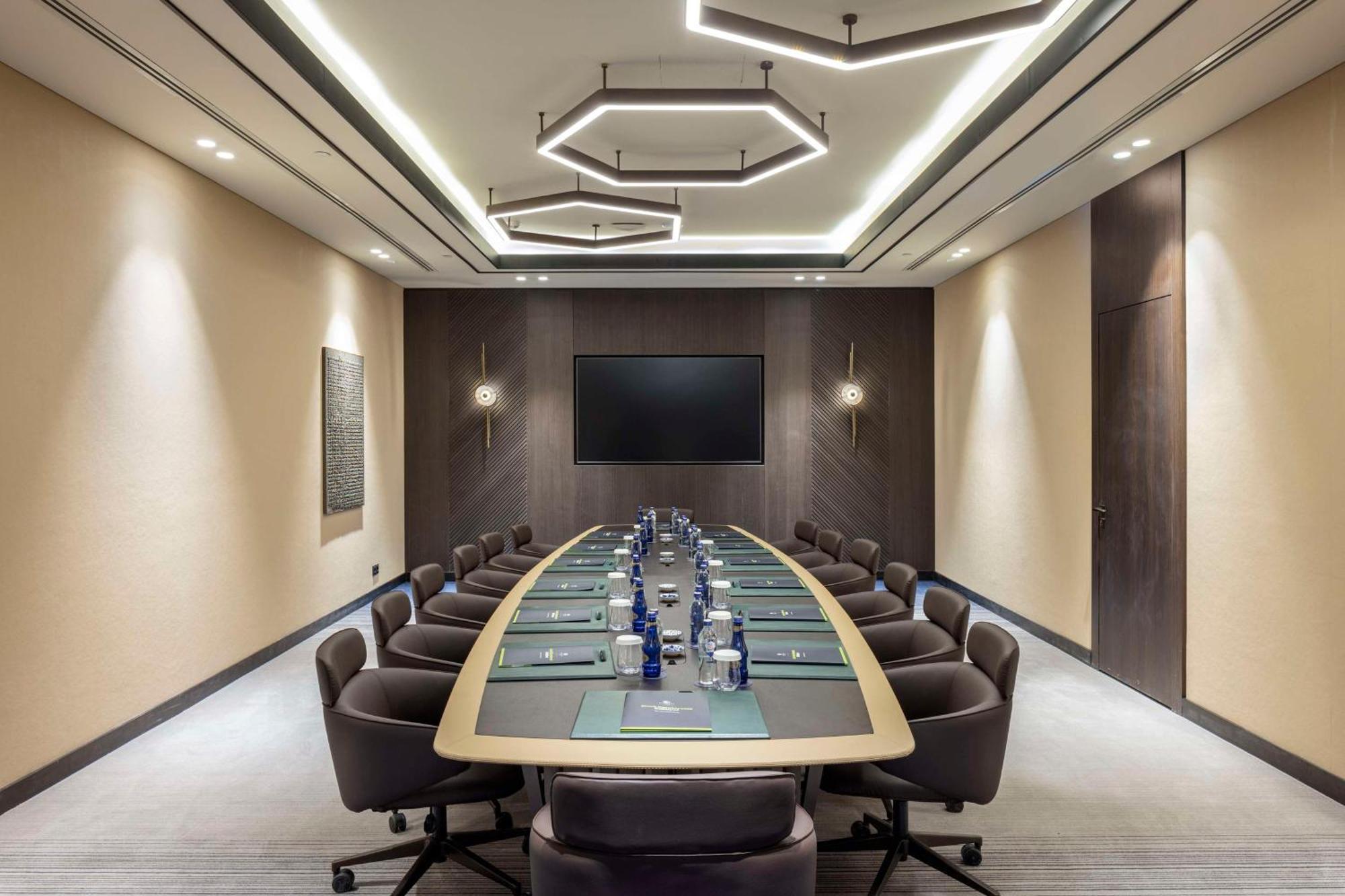 Hotel Doubletree By Hilton Sanlıurfa Extérieur photo